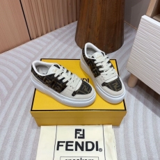 Fendi Low Shoes